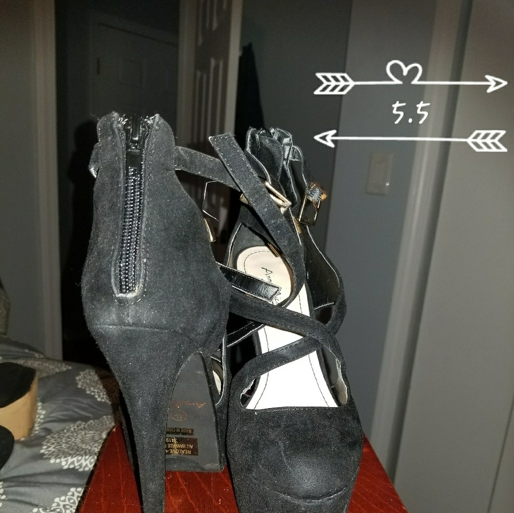 black heel